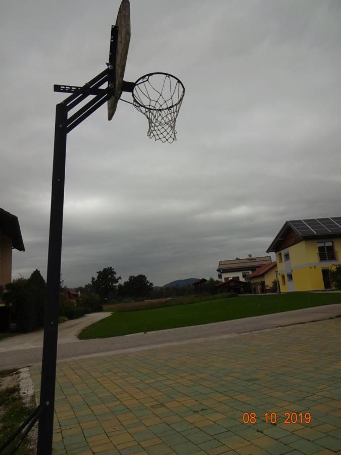 Apartamento Vagon - Studio - Near Btc, Liubliana Exterior foto